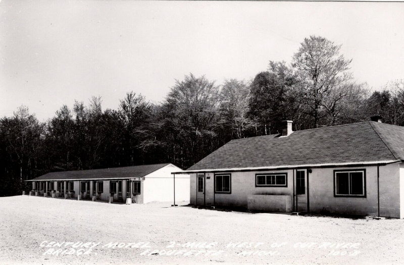 Century Motel - Old Postcard (newer photo)